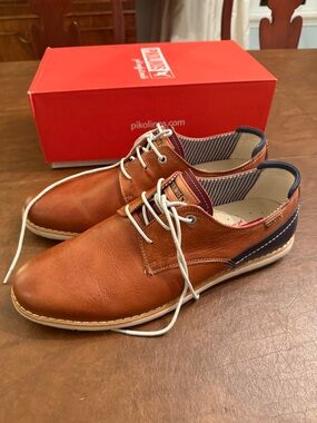 PIKOLINOS Never Worn Jucar Tan and Navy Leather Shoes